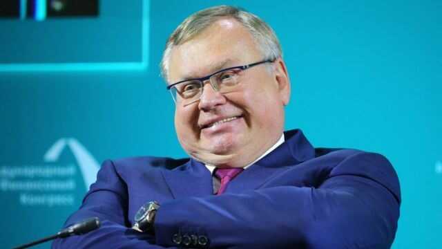 Карточный домик» «Донстроя»