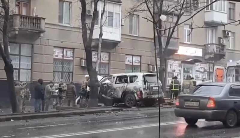 В Донецке взорвали автомобиль, возможно, с начальником Еленовской колонии