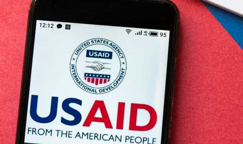 США временно приостанавливает массовые увольнения в USAID