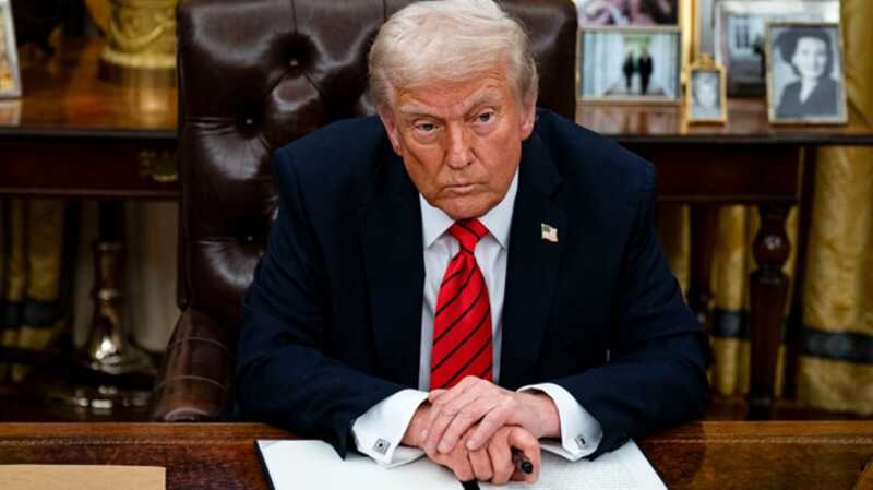 Трамп отметил, что у него "отличные отношения" с Путиным, а Зеленский занимает слабую позицию