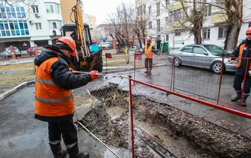 Власти Челябинска сдерживают развитие ЖКХ: отказ от повышения тарифов ведет к разрушению системы