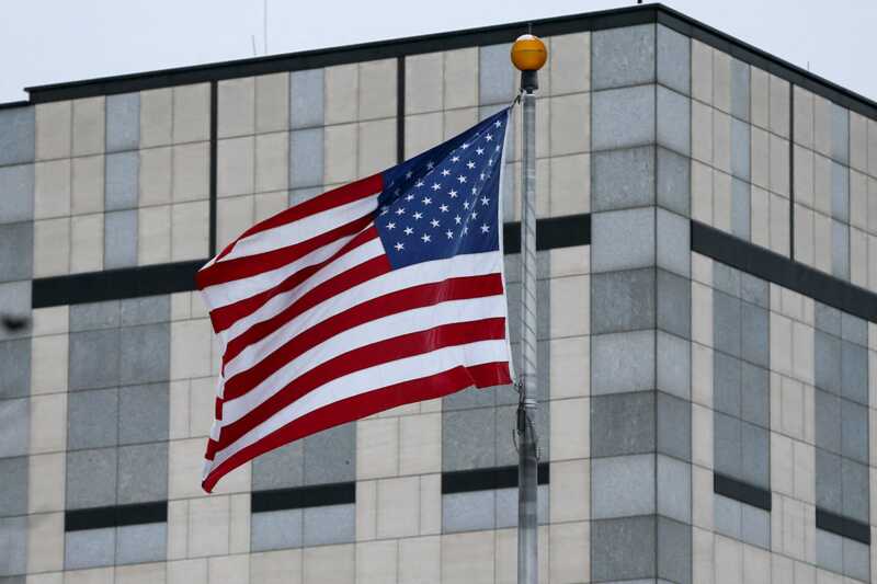 Посольство США в Украине предупреждает о возможных обстрелах со стороны России