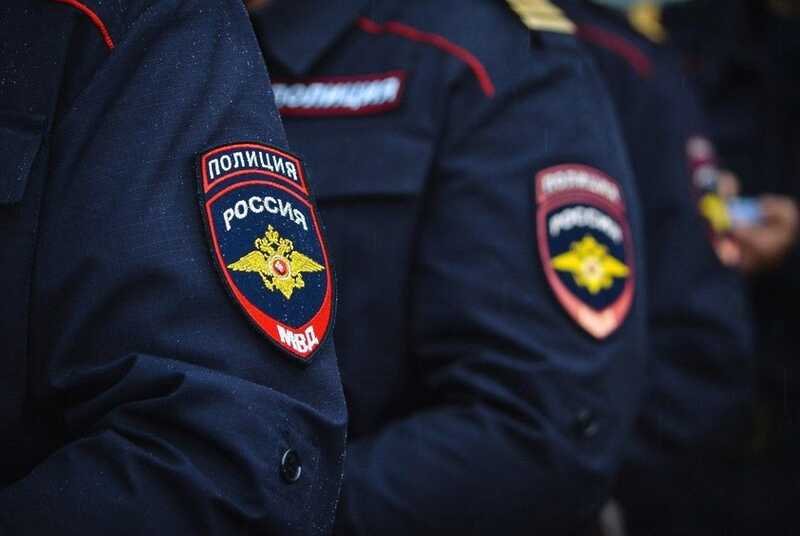 В Москве военные напали на мужчину и похитили у него дорогие часы
