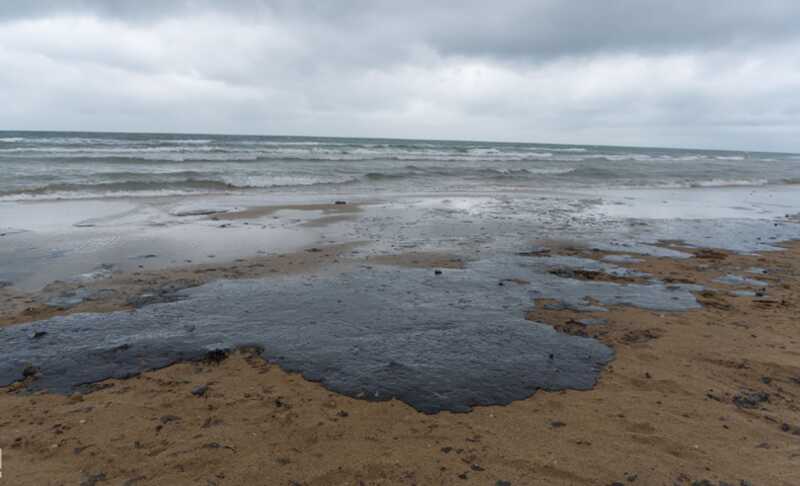 Замасливание в Чёрном море дошло до прибрежной линии Абхазии