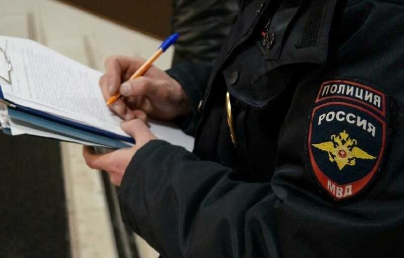 В Москве полиция пришла к квартире активиста Михаила Галяшкина после инцидента с пропагандистом