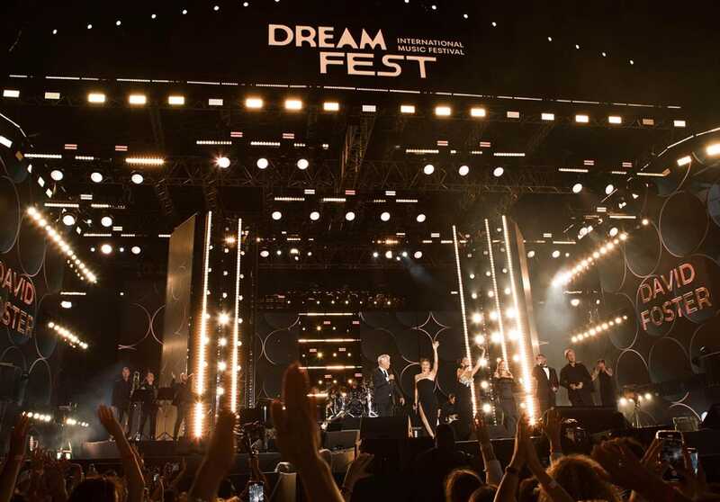 Российские туристы массово сдают билеты на Dream Fest из-за изменения артистов