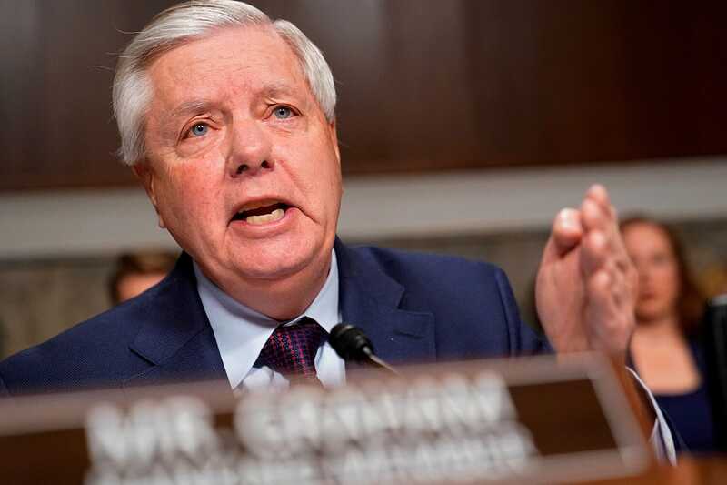 Сенатор США Линдси Грэм предупредил о последствиях для стран, приобретающих дешевую российскую нефть
