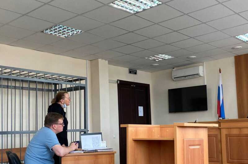 Супругу осуждённого чиновника Контеева обвиняют в соучастии и вымогательстве