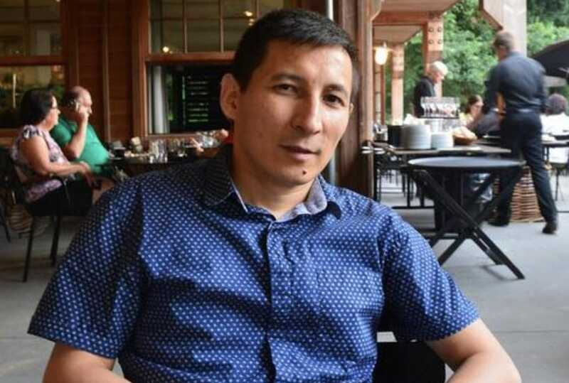 Казахстан приговорил экс-дипломата Сакена Мамашу к шести годам за нападение на супругу
