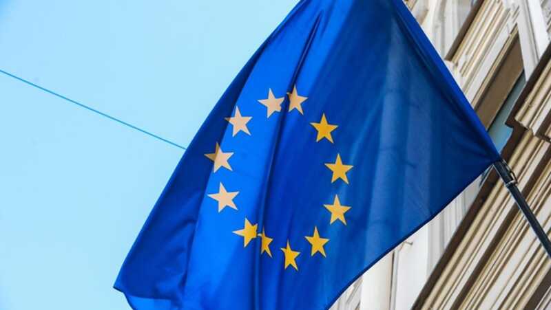 ЕС ввел запрет на покупку оружия у Беларуси и ограничил финансовые сделки с банками этой страны