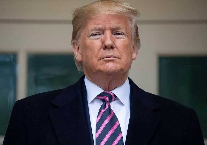 Скандал с Джеффри Эпштейном вынуждает администрацию Трампа корректировать повестку