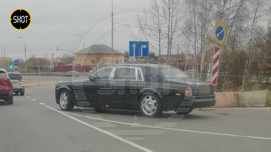 Автомобиль Аллы Пугачёвой на въезде в Тверь. Фото © Telegram / SHOT uriqzeiqqiuhkrt qhxihhiqqikrvls